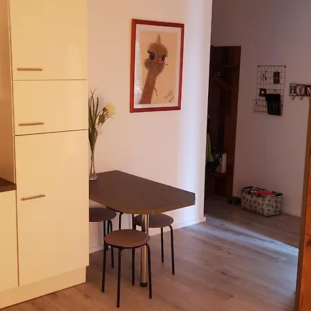 Apartment In Mit Balkon Birkenwerder