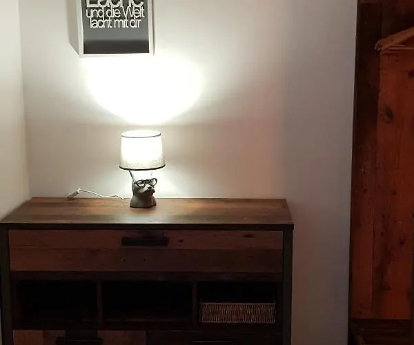 In Mit Balkon Apartment *